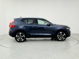 Used 2021 Volvo XC40 T5 Momentum w/ Protection Package Premier image 4