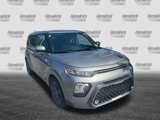 Used 2022 Kia Soul EX image 2