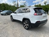 Used 2019 Jeep Cherokee Limited image 3