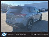 Used 2022 Nissan Rogue SL w/ SL Premium Package image 3