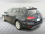 Used 2019 Volkswagen Golf SE image 3
