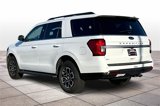 Used 2022 Ford Expedition XLT image 2