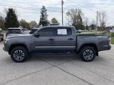 Used 2021 Toyota Tacoma TRD Sport w/ Technology Package image 3