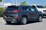 Used 2016 Jeep Cherokee Limited image 4