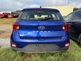 Used 2022 Hyundai Venue SE image 3