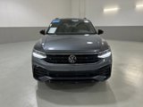 Certified 2022 Volkswagen Tiguan SE R-Line image 2