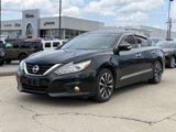 Used 2016 Nissan Altima 2.5 SL w/ 2.5 Technology Package image 2