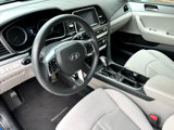 Used 2019 Hyundai Sonata SE image 3