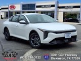 New 2025 Kia K4 LXS image 1