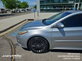 Used 2017 Toyota Avalon Touring image 2