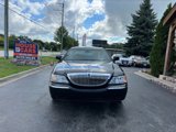 Used 2003 Lincoln Town Car Signature image 2