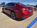Used 2022 Chevrolet Malibu LT w/ Leather Package image 3