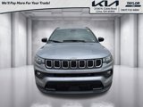 Used 2024 Jeep Compass Latitude image 2