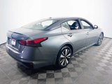 Certified 2021 Nissan Altima 2.5 SV image 4