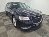 Used 2017 Chrysler 300 C image 5