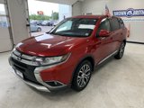 Used 2016 Mitsubishi Outlander SE image 2