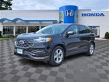 Used 2020 Ford Edge SE image 2