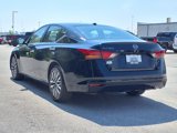 Used 2023 Nissan Altima 2.5 SV image 5