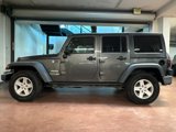 Used 2018 Jeep Wrangler Unlimited Sport S image 2