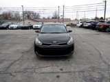 Used 2020 Kia Rio S image 2