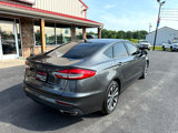 Used 2020 Ford Fusion SE image 4