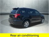 Used 2019 Ford Explorer XLT image 3