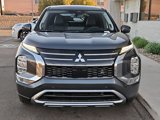 New 2025 Mitsubishi Outlander SE image 2