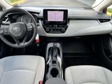 Used 2022 Toyota Corolla LE image 2