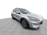 Used 2020 Ford Escape Titanium image 2