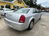 Used 2007 Chrysler 300 Touring image 3