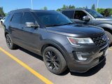 Used 2017 Ford Explorer XLT w/ Equipment Group 202A image 3