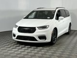 Certified 2021 Chrysler Pacifica Limited w/ Uconnect Theater Family Group image 3