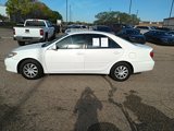 Used 2006 Toyota Camry LE image 2