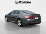 Used 2018 Toyota Camry LE image 3
