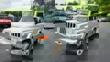Used 2006 Jeep Commander 4WD image 4