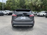 Used 2022 Ford Edge Titanium image 5