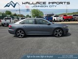 Certified 2022 Volkswagen Passat 2.0T R-Line image 4