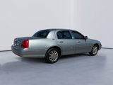 Used 2006 Lincoln Town Car Signature Limited image 5