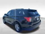 Used 2021 Ford Explorer XLT image 3