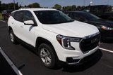 Used 2024 GMC Terrain SLE image 3