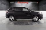 Certified 2022 Jeep Compass Limited image 2