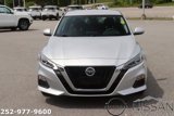 Used 2021 Nissan Altima 2.5 SV image 2