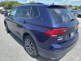 Used 2021 Volkswagen Tiguan SE image 3