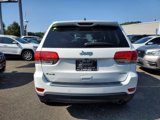 Used 2017 Jeep Grand Cherokee Limited image 5