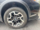 Used 2017 Subaru Crosstrek 2.0i Limited image 3