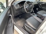 Used 2021 Volkswagen Tiguan SE w/ Panoramic Sunroof Package image 4