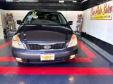 Used 2012 Kia Sedona EX w/ Luxury Pkg image 4