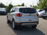 Used 2019 Ford Escape SE image 3
