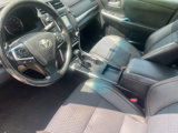 Used 2015 Toyota Camry SE image 5