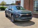New 2025 Chevrolet Trax LT w/ LT Convenience Package image 3